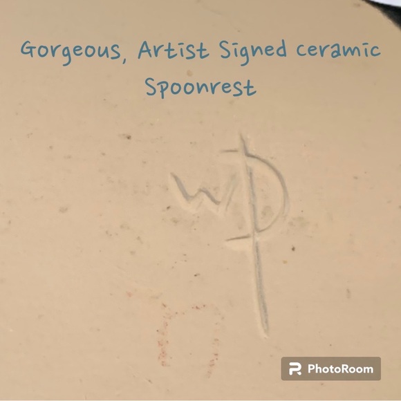 Gorgeous, Artist Signed Spoon Rest/ Trinket Dish - Picture 3 of 3